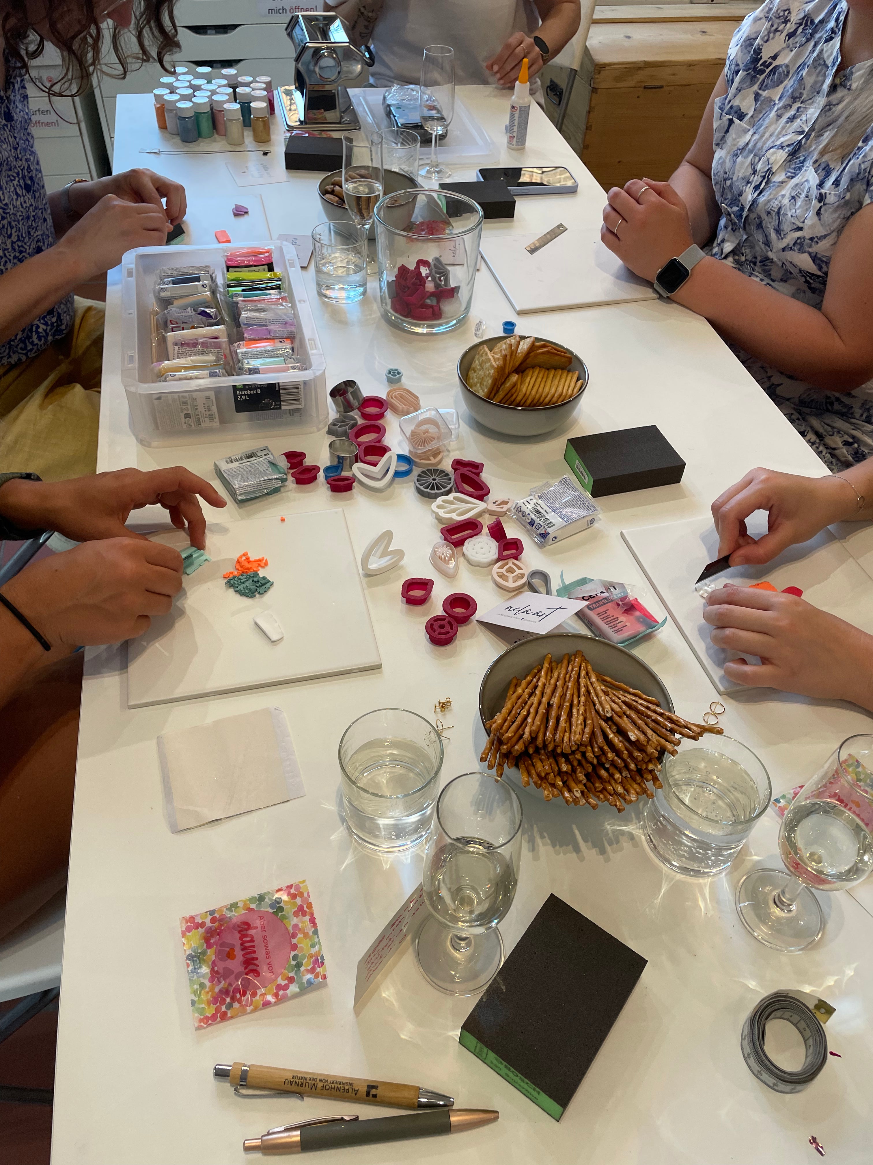 Nela Art Polymer Ton Workshop Freitag 07.11.2025