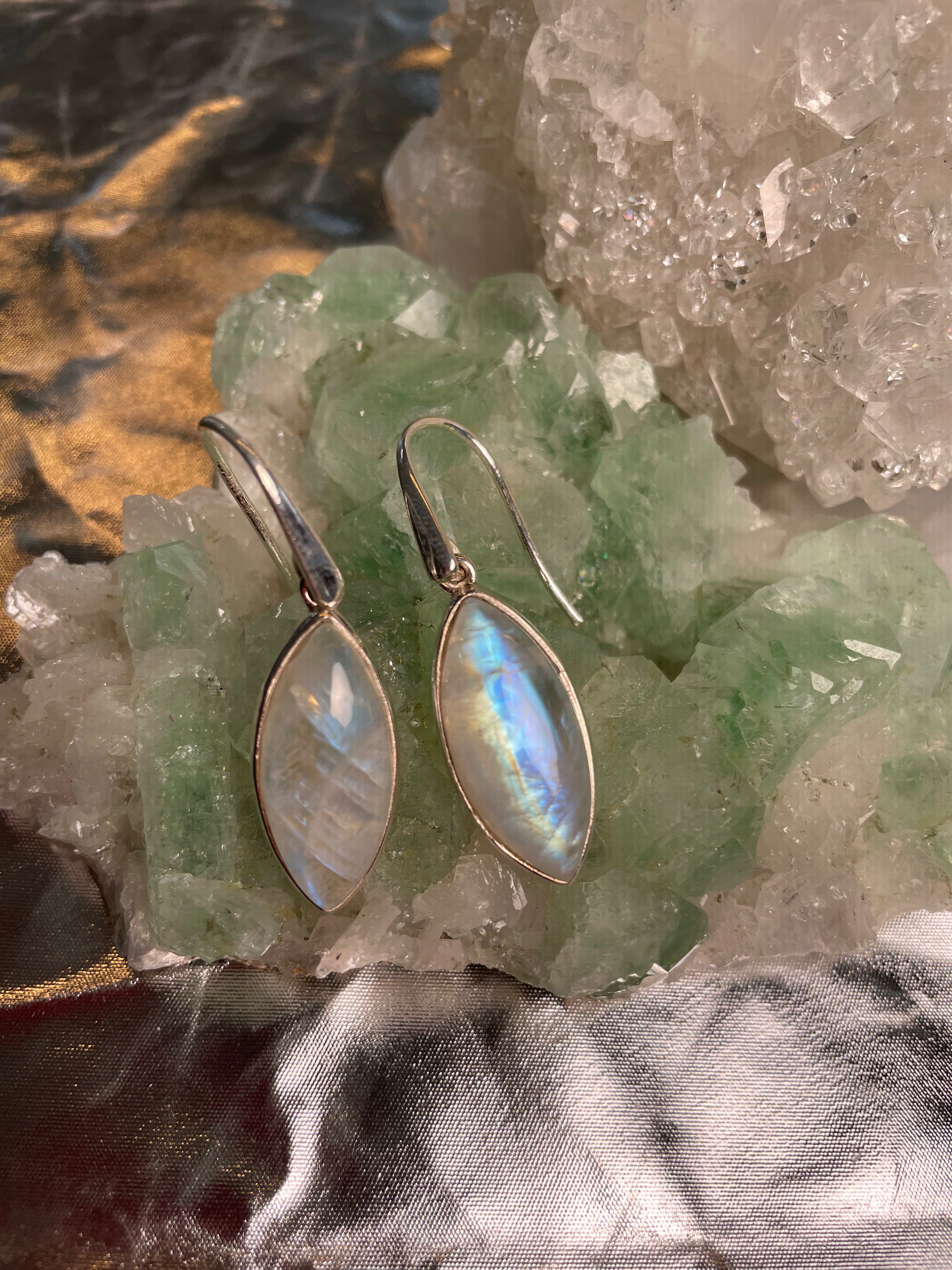 Edelstein Ohrring Beispiel