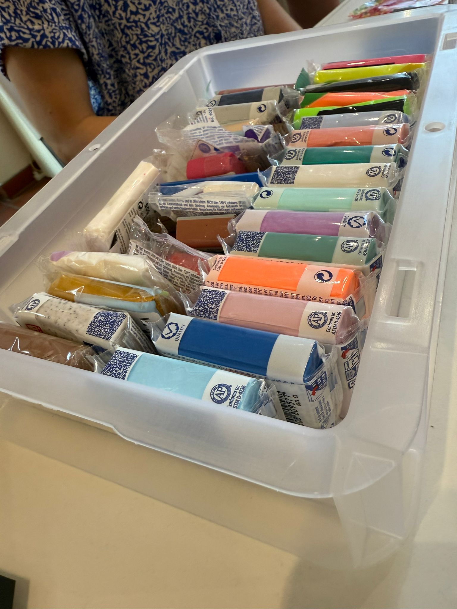 Nela Art Polymer Ton Workshop Freitag 07.11.2025