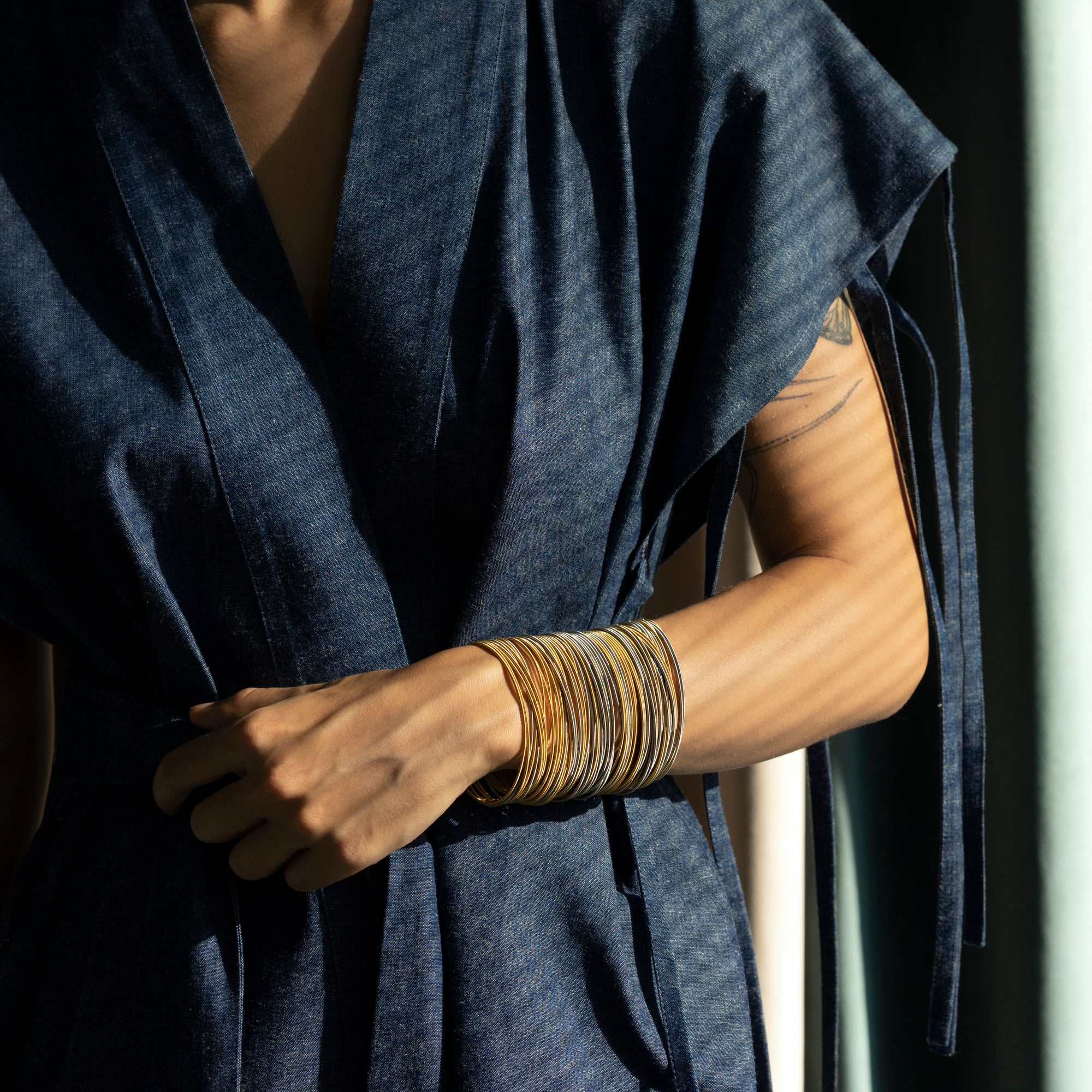 Armband sel & poivre or