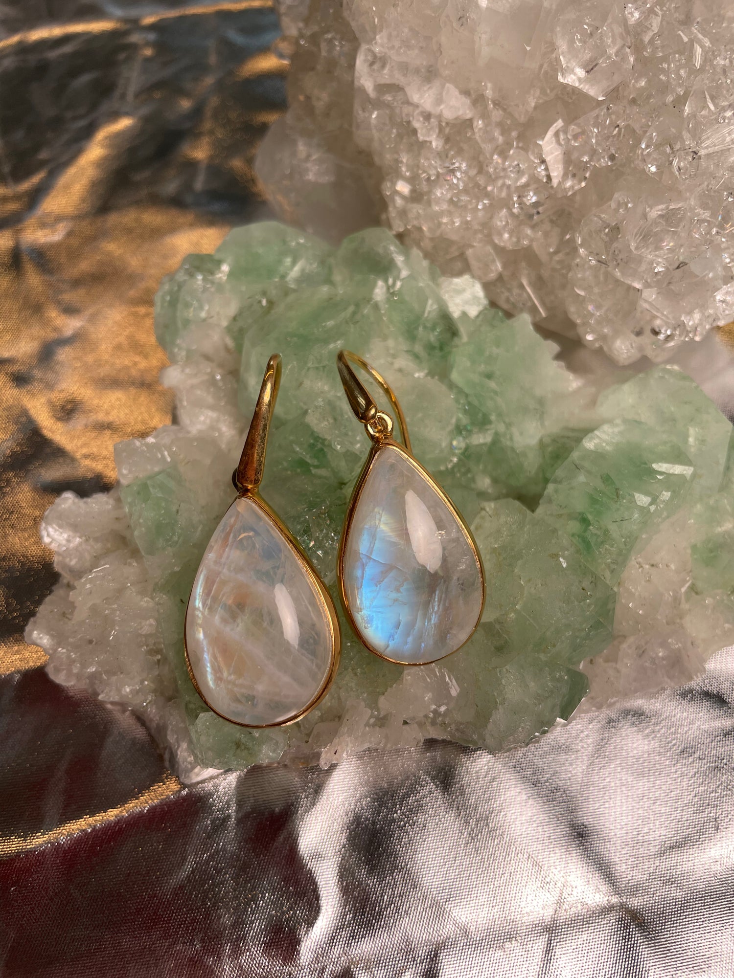 Edelstein Ohrring Beispiel