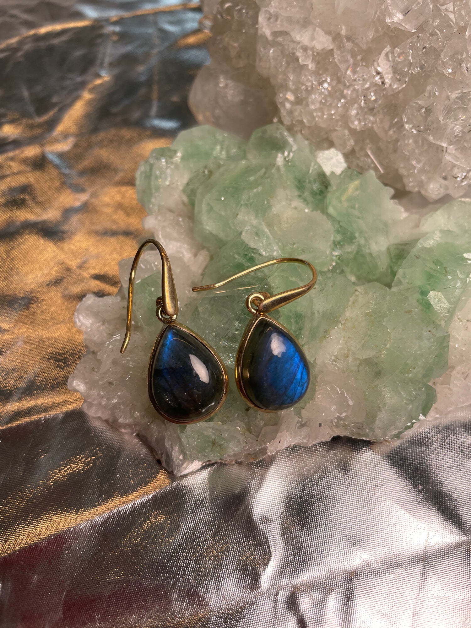 Edelstein Ohrring Beispiel