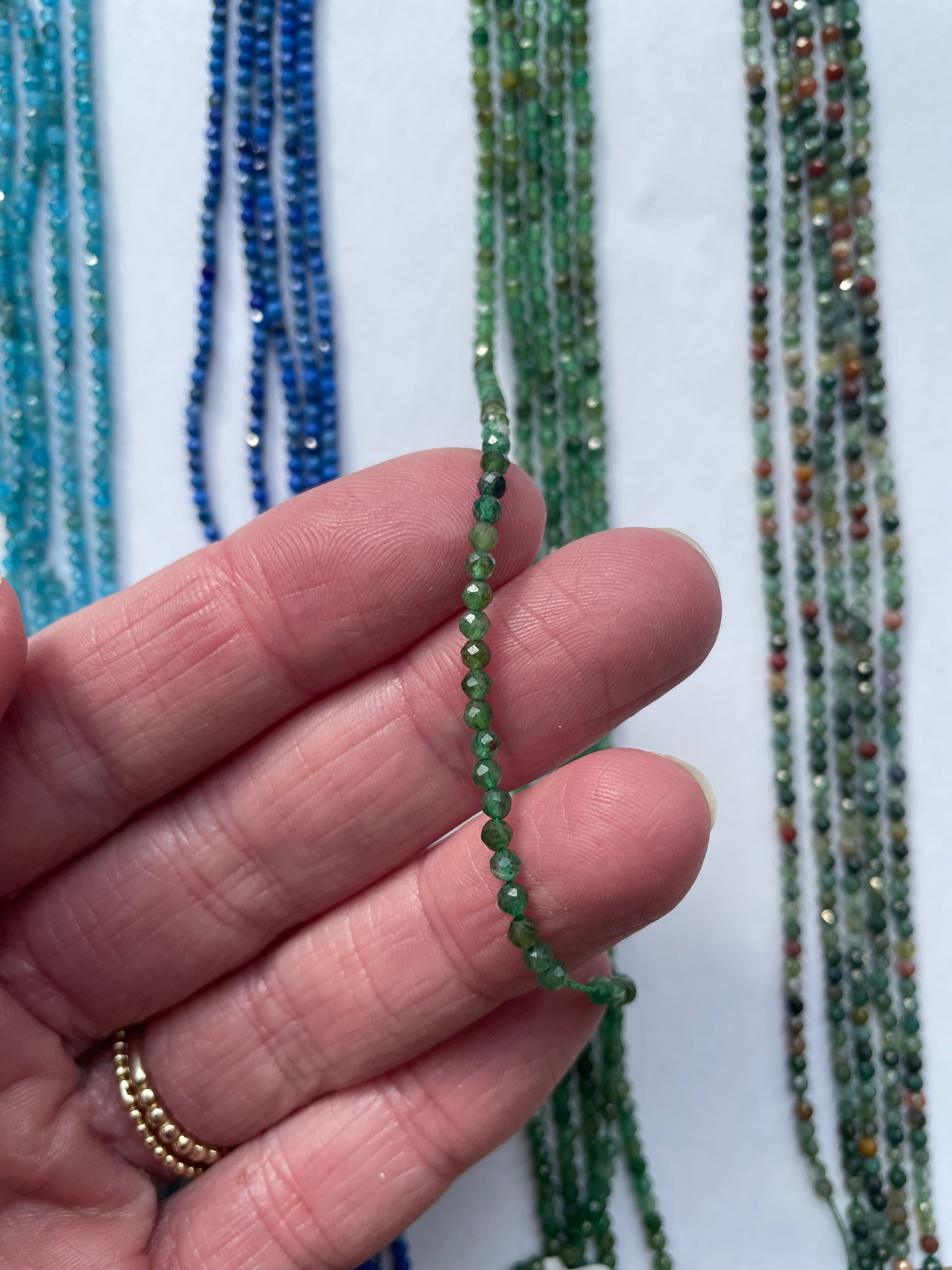 Set in Blau und Grün