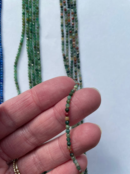 Set in Blau und Grün