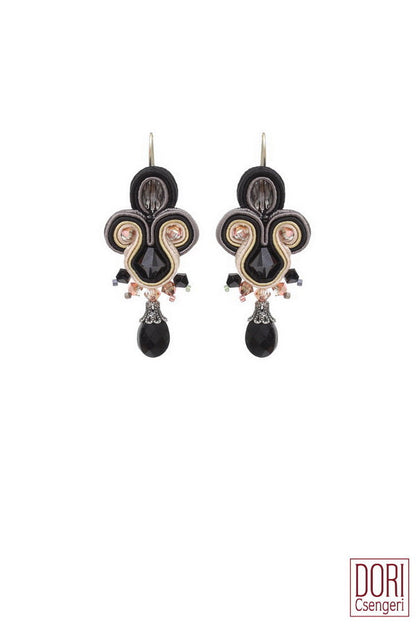 Dori Csengeri Ohrringe Black Mimosa Tropfen