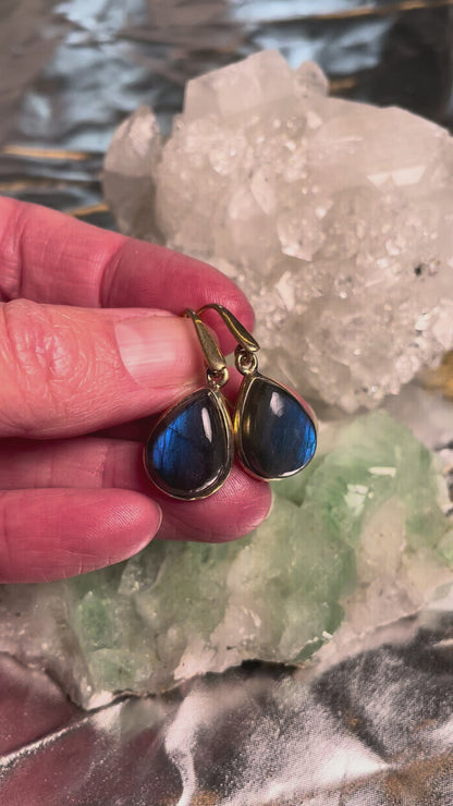 Edelstein Ohrring Beispiel