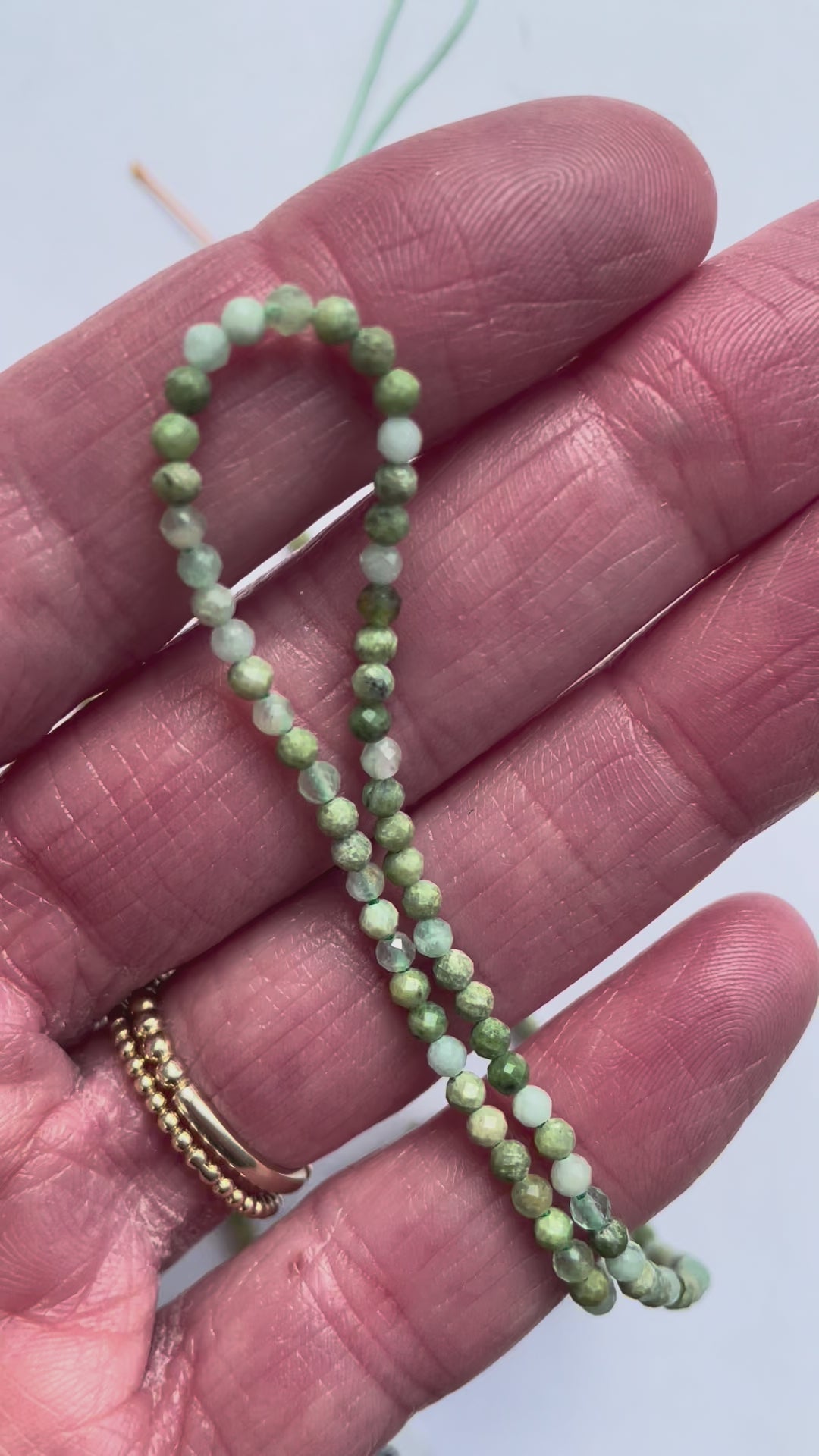 Set in Grün und Orange