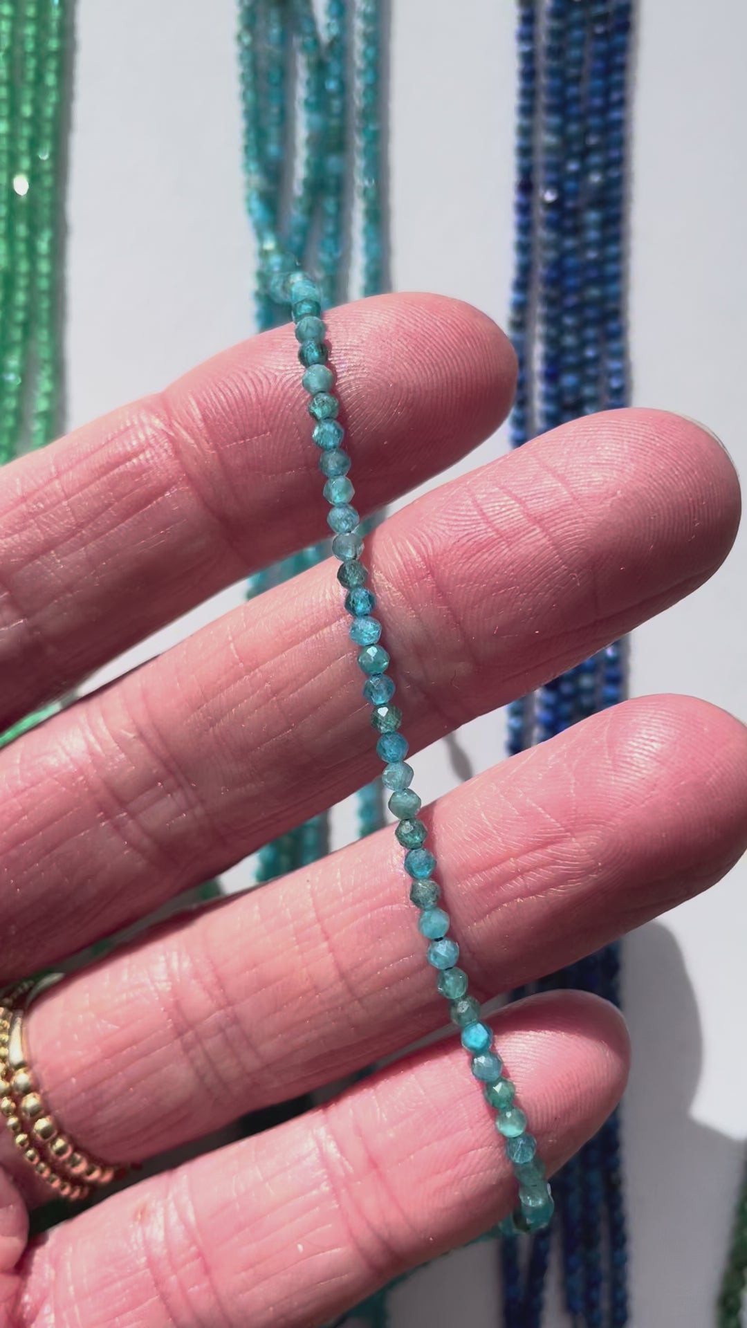 Set in Blau und Grün