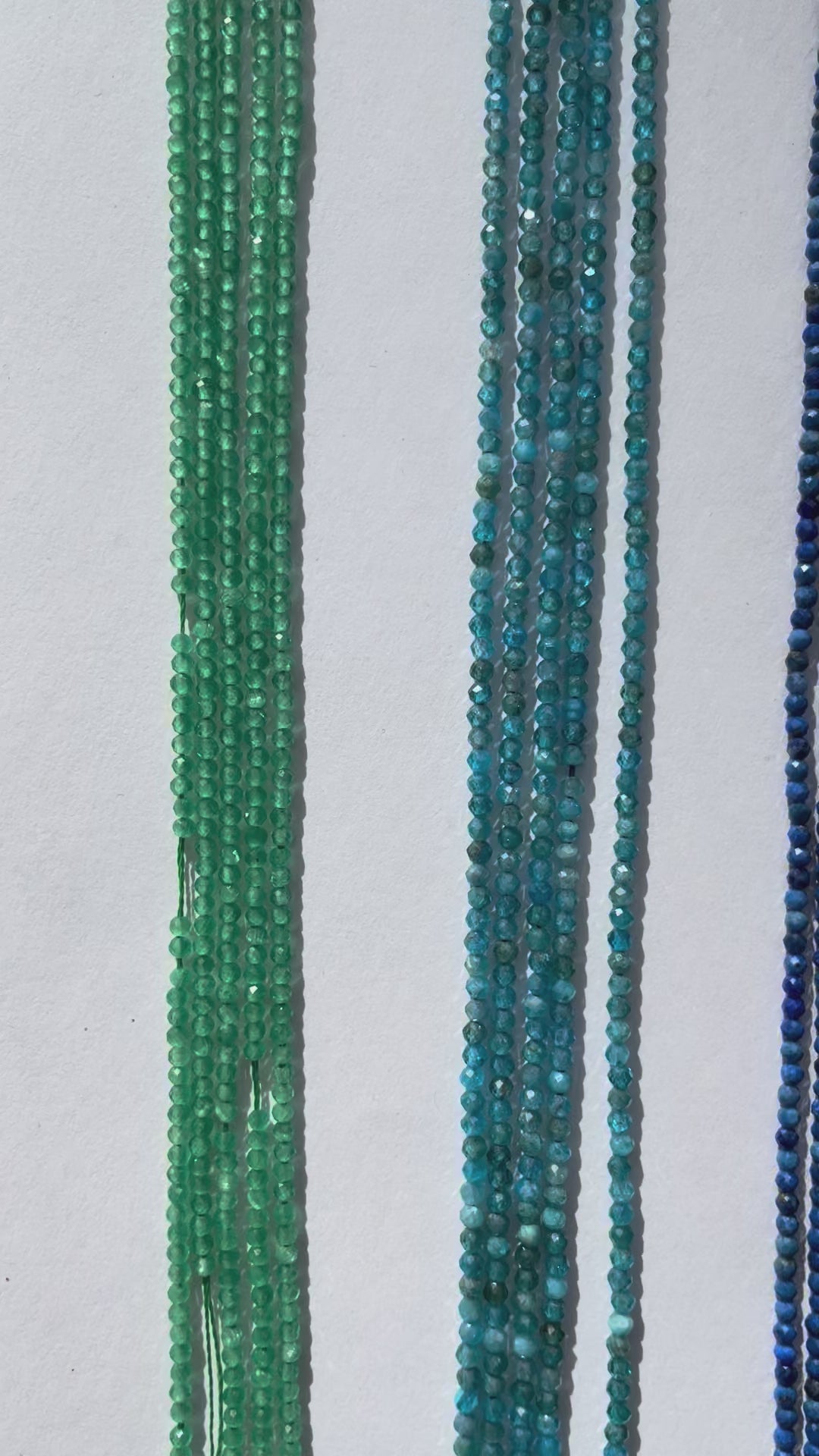 Set in Blau und Grün